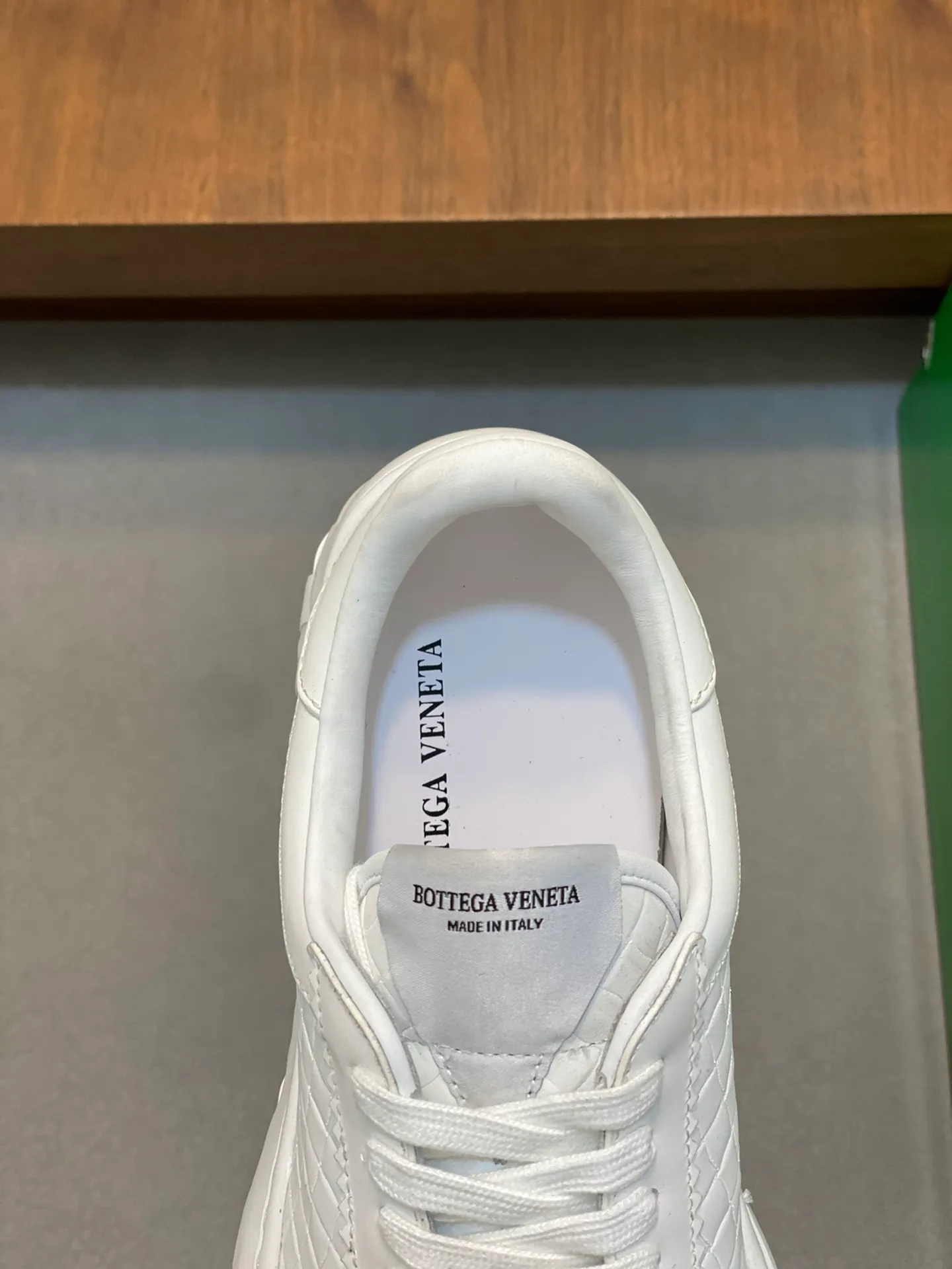 Men's men's shoes 💰480 [New style] ⛺️⛺️BV-Bottega Veneta men's Apollo sneakers. Run to the next stop at a brisk and comfortable pace. This casual shoe is a nylon and suede cowhide lace-up sneaker. Material: Fabric stitching cowhide and cow suede. Rubber outsole Size: 38-44 (45 can be customized